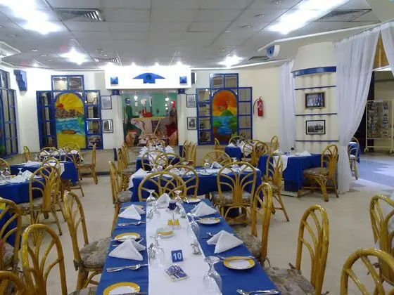 Gaddis Luxor Hotel, Suites and Apartments
