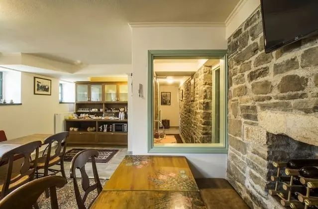 Gaia Guesthouse - Yerinde Yemek