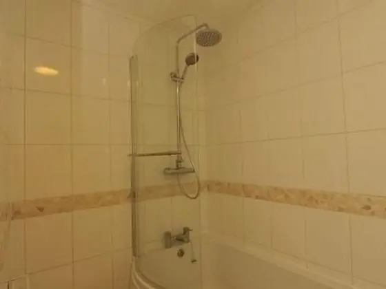 Gail's Guest House