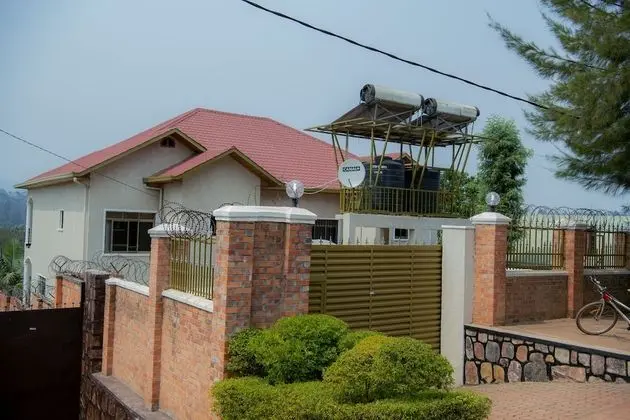 GAJU HOUSE