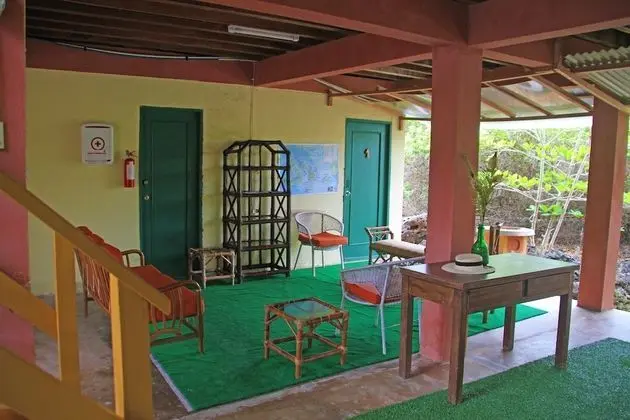 Galapagos Chalet - Lobi