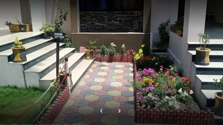 Galaxy cottages