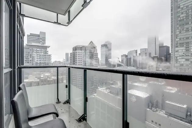 Galaxy Suites 300 Front Unit 2705 - Oda Manzaraları