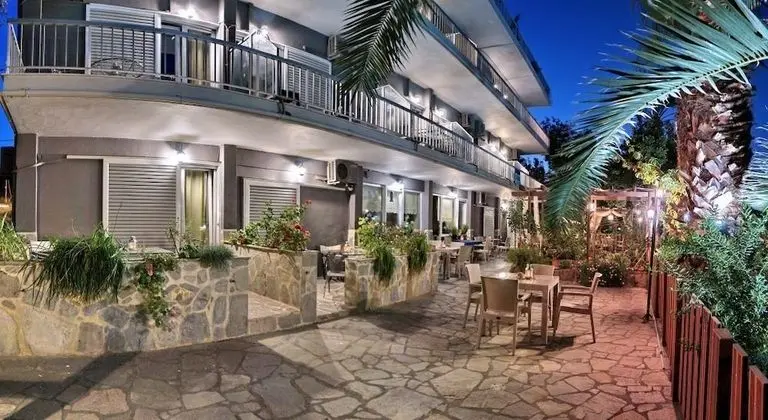 Galazio Asteri I - Dış Mekan