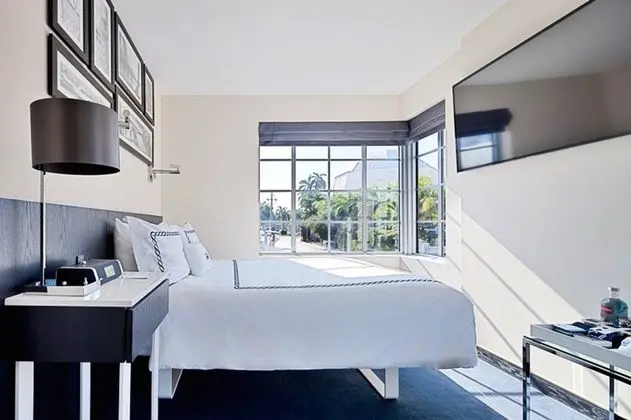 Gale South Beach, Curio Collection by Hilton