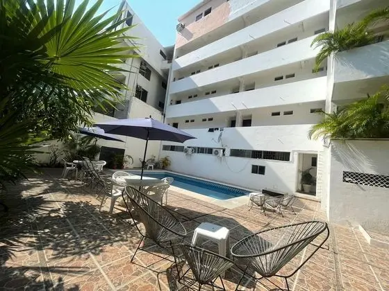 Hotel Galerias Diana - Havuz