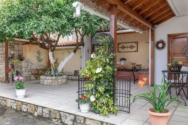 Galini Traditional House