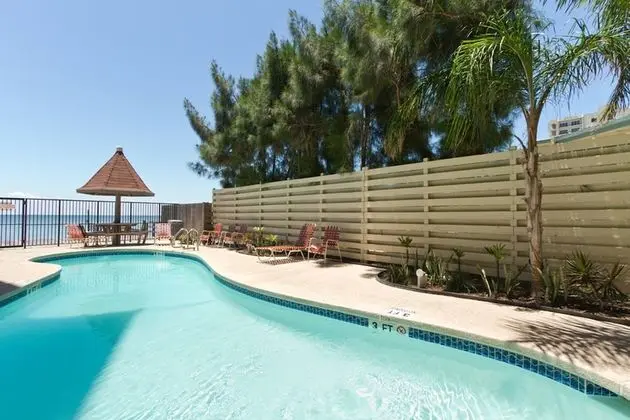 Galleon Bay by South Padre Condo Rentals - Havuz