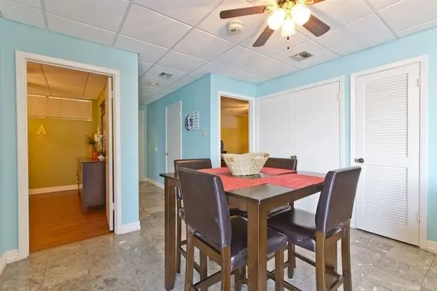 Galleon Bay by South Padre Condo Rentals - Oda Düzeni
