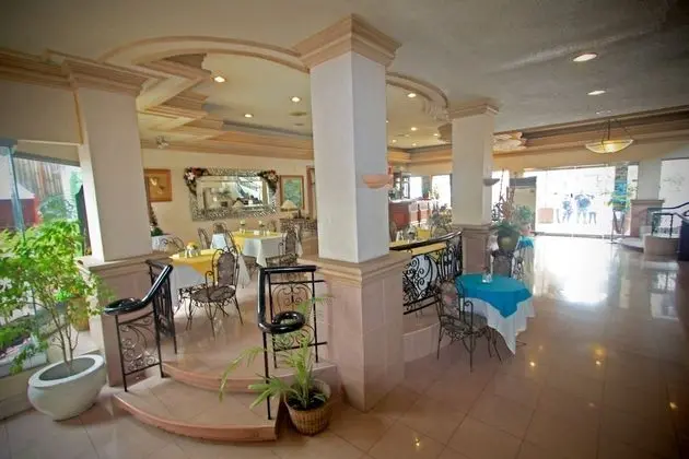 Hotel Galleria Davao - Lobi