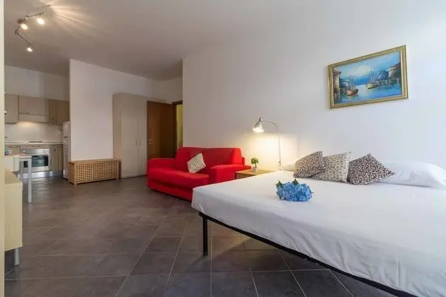 Galleria Roma Studio