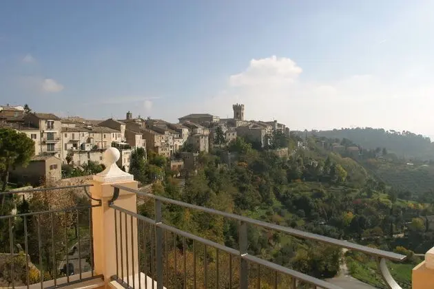 Gallery Recanati