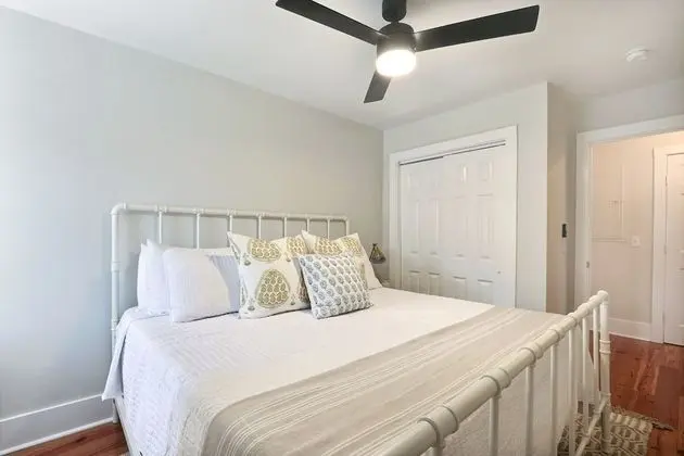 Gallery Stays - Parkside Loft