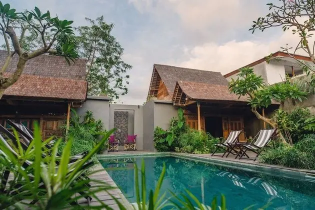 Villa Gambar - Havuz