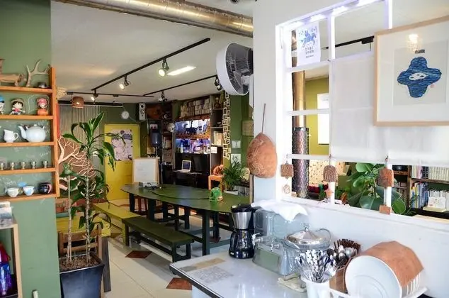 Ganderak Guesthouse - Hostel - Lobi