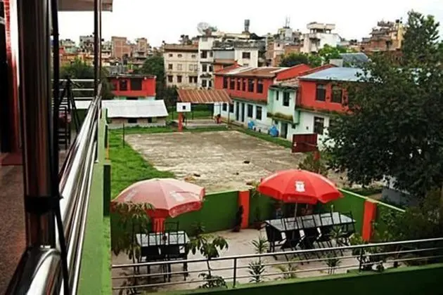 Ganesh Himal Trekking and Tours - Dış Mekan