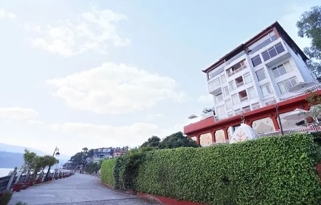 GANGA KINARE- A Riverside Boutique Resort, Rishikesh