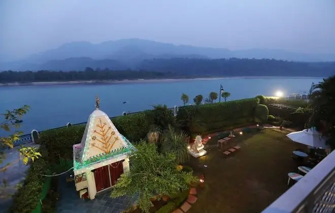 GANGA KINARE- A Riverside Boutique Resort, Rishikesh - Dış Mekan