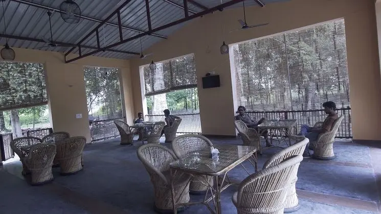 Ganga Yog Retreat by Yog Gurukul - Yerinde Yemek