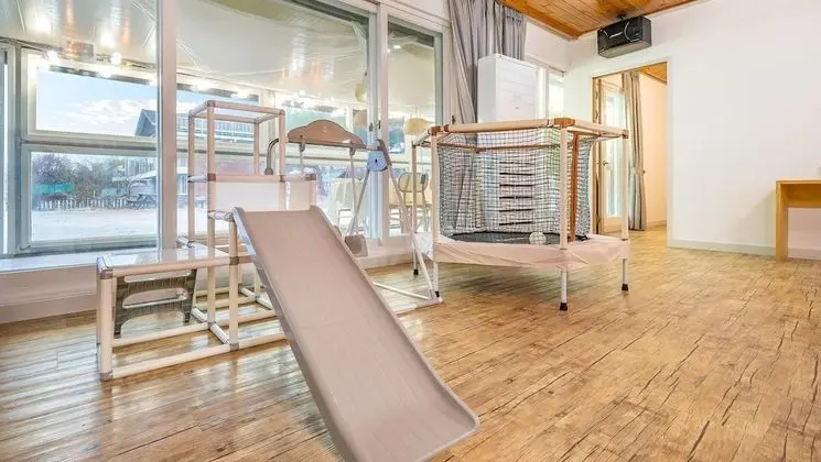 Ganghwa Hi Mom Kids Pool Villa Family Pension Marine - Dış Mekan