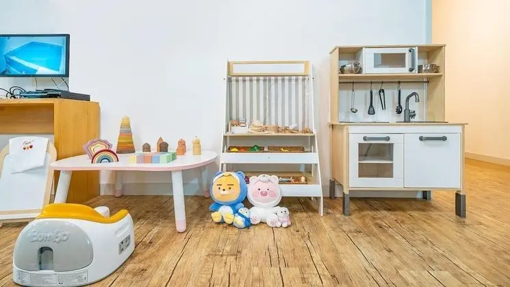 Ganghwa Hi Mom Kids Pool Villa Family Pension Marine - Oda