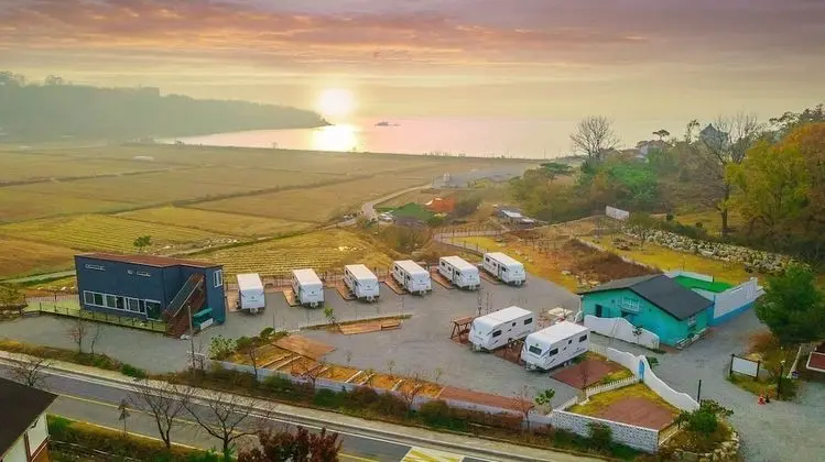 Ganghwa Nakjohealing Caravan&camping - Dış Mekan