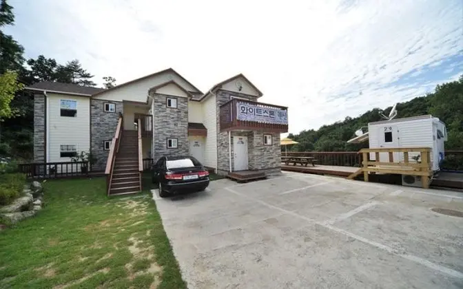 Ganghwa White Stone Pension
