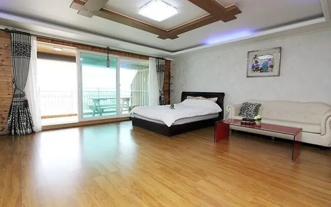 Ganghwado Sundance Pension