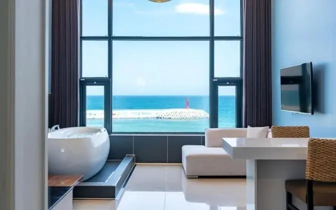 Gangneung Art Class Poolvilla & Spa - Misafir Tesisleri ve Hizmetleri