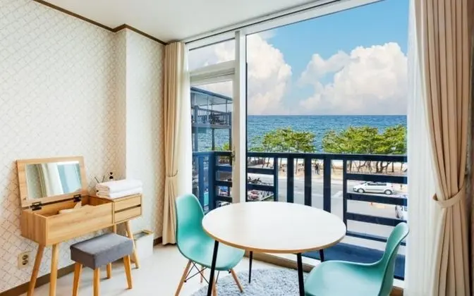 Gangneung Big Island Pension