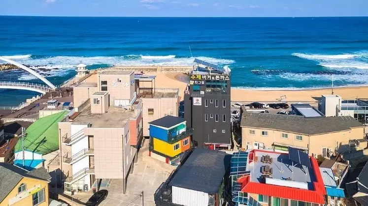 Gangneung Blueandpet Pension