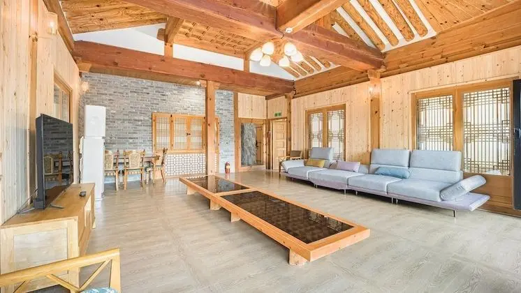 Gangneung Booyoonok Hanok Pension