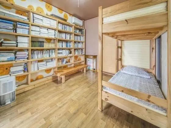 Gangneung Daleulsamkinbada Pension - Oda