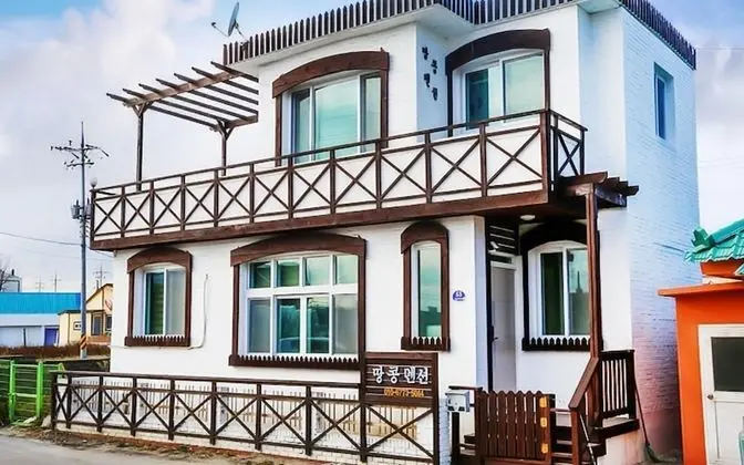 Gangneung Ddangkong Pension