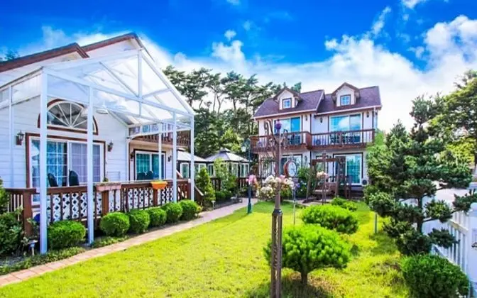 Gangneung Gyeongpo Hasla Pension
