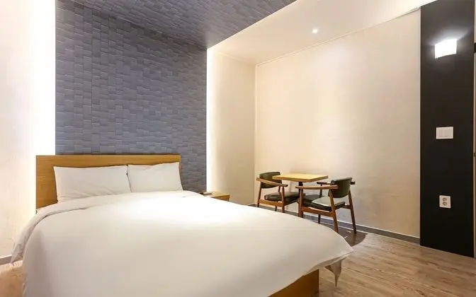 Gangneung Gyeongpodae Athene