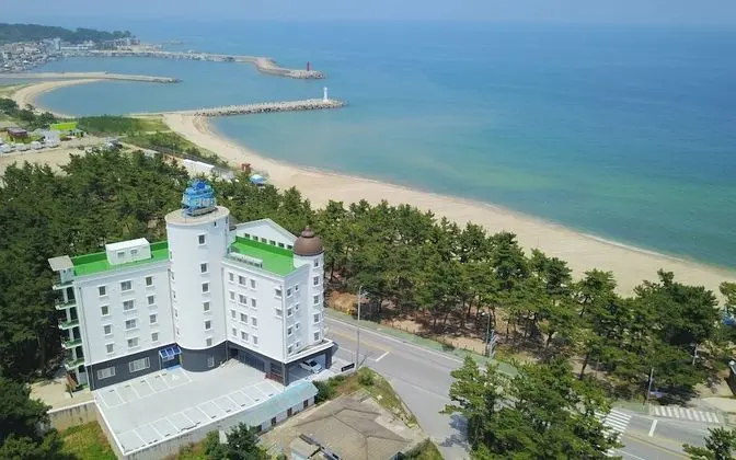 Gangneung Gyeongpodae La Mer Hotel