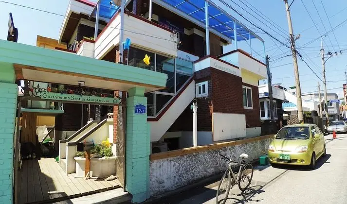 Gangneung Station Guesthouse