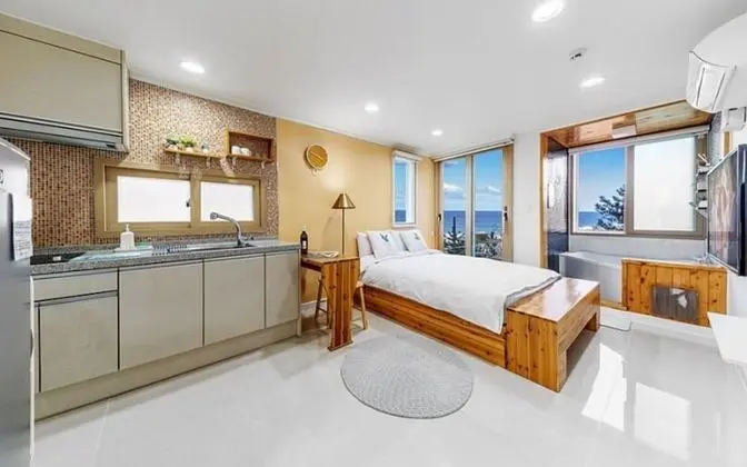 Gangneung The Blue Pension - Oda