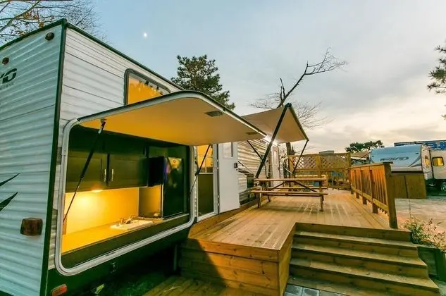 Gangneung Wow Park Caravan