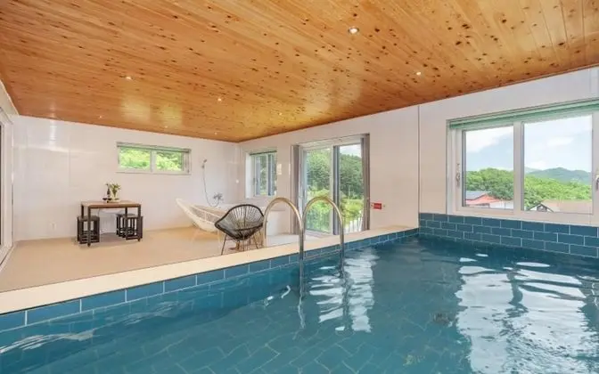 Gapyeong Adiel Pool Villa