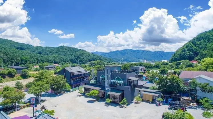 Gapyeong Amormio Spa Pension
