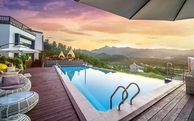 Gapyeong Bobo Pool Villa