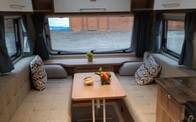 Gapyeong Captain Caravan Glamping - Oda