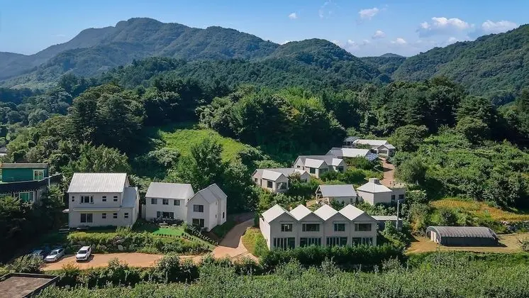 Gapyeong Doomil Doomil Poolvilla