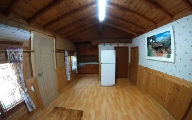 Gapyeong Dumesangol Pension