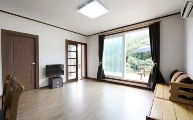 Gapyeong Gangsibong Mirinae Pension - Oda