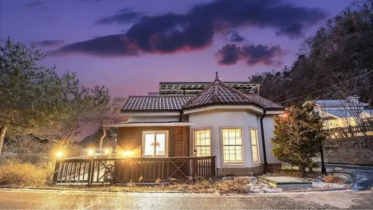 Gapyeong Gartenheim Agyeon Dongban Pension
