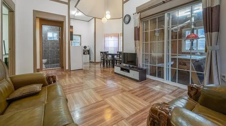 Gapyeong Gartenheim Agyeon Dongban Pension - Dış Mekan