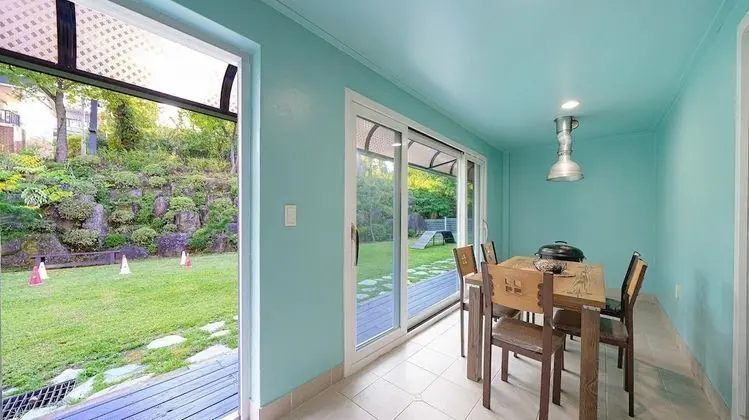 Gapyeong Himong Aegyeon Poolvilla Pension